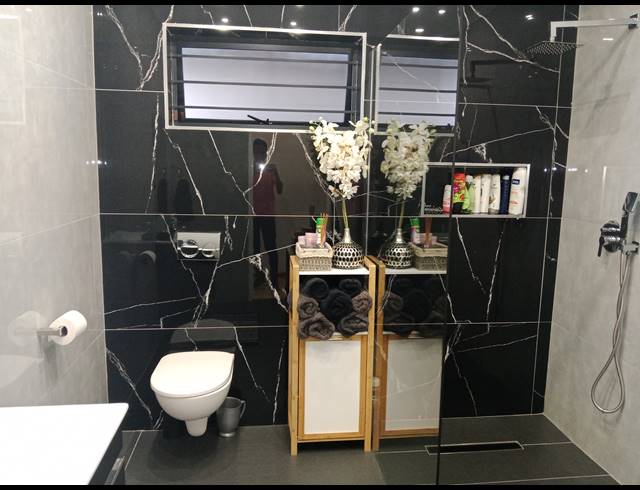 3 BEDROOM FREEHOLD FOR SALE IN BELFORT ESTATE